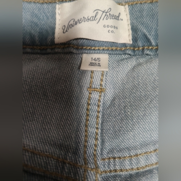 New Women's High Rise Flare Jeans / Size 14 Short - Picture 5 of 7